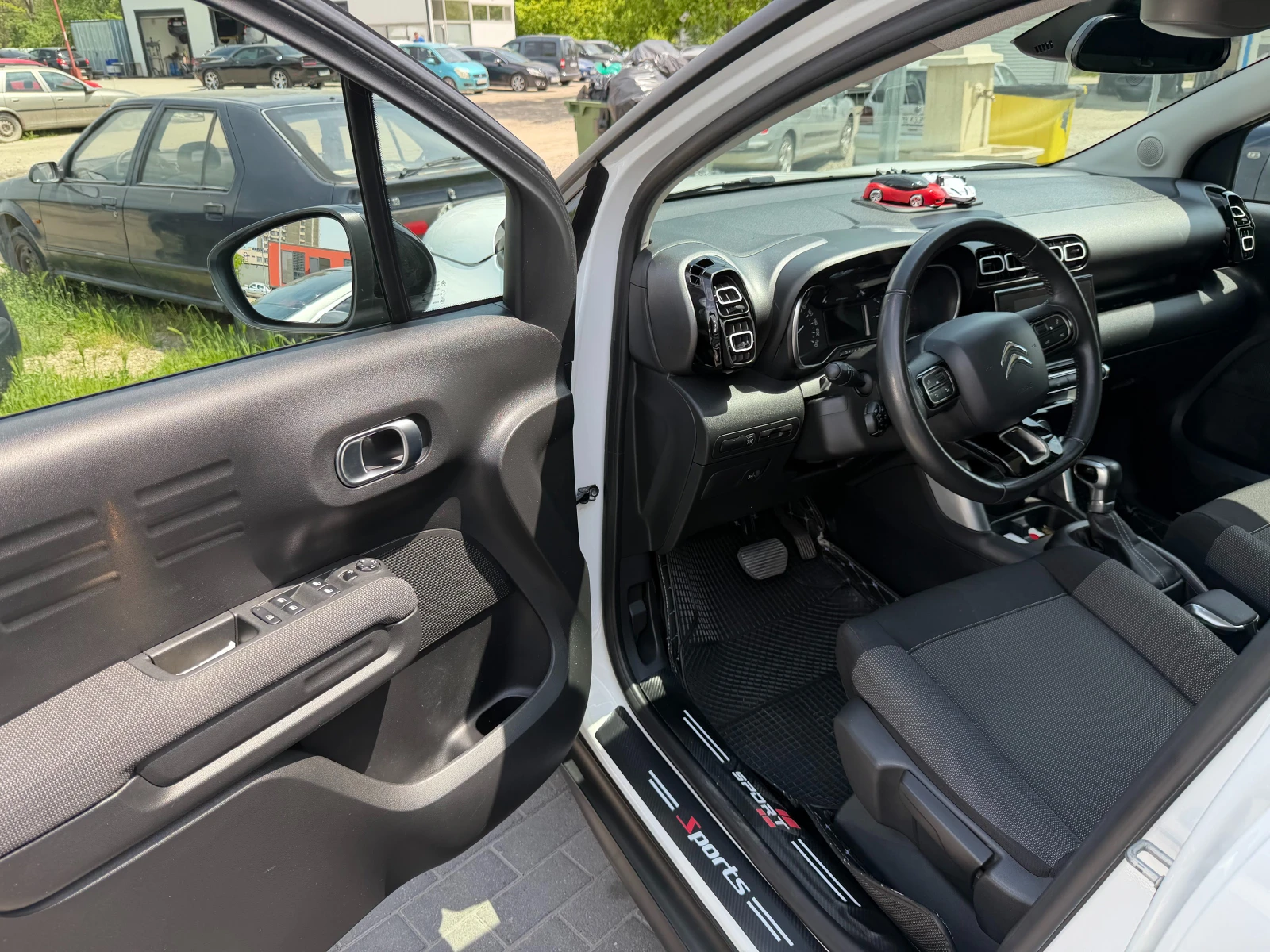 Citroen C3 Aircross, снимка 11 - Автомобили и джипове - 54638169