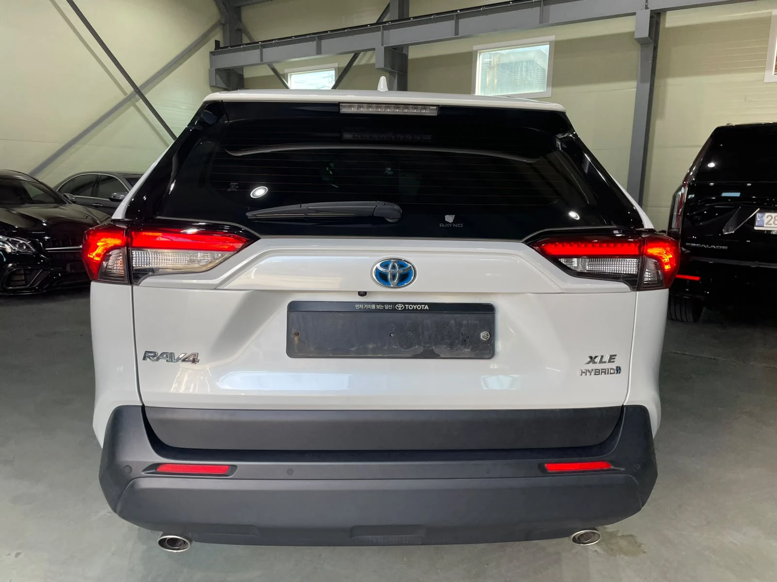 Toyota Rav4 2.5 Hybrid ! AWD !, снимка 5 - Автомобили и джипове - 55293909