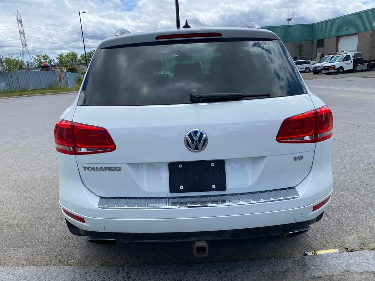VW Touareg АВТОКРЕДИТ * ГЛАВНО ПРЕДСТАВИТЕЛСТВО, снимка 5 - Автомобили и джипове - 55392162
