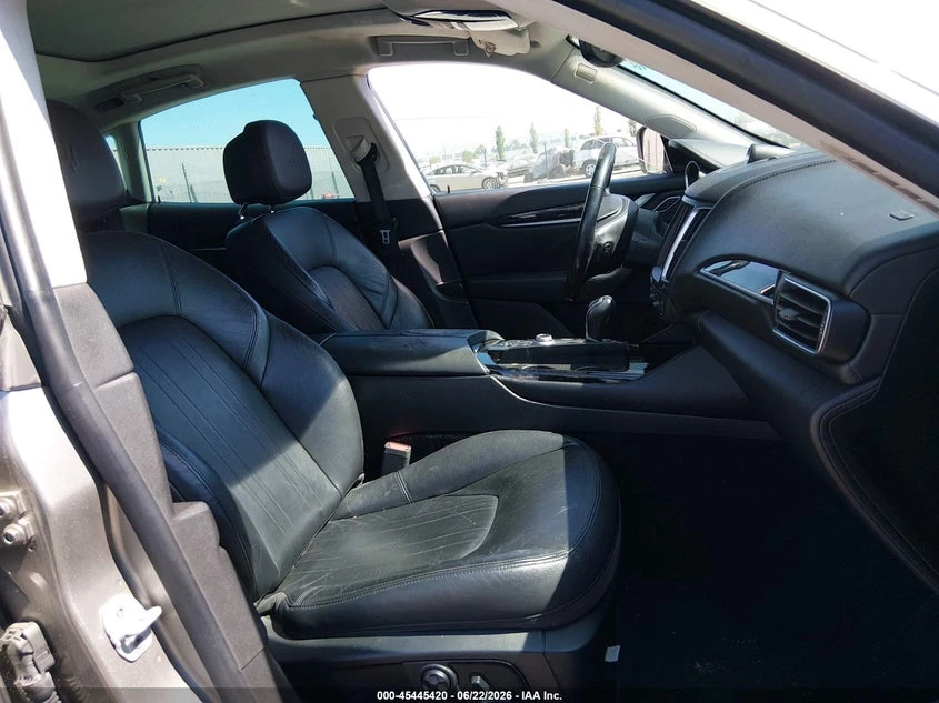 Maserati Levante 3.0l, снимка 5 - Автомобили и джипове - 55565511