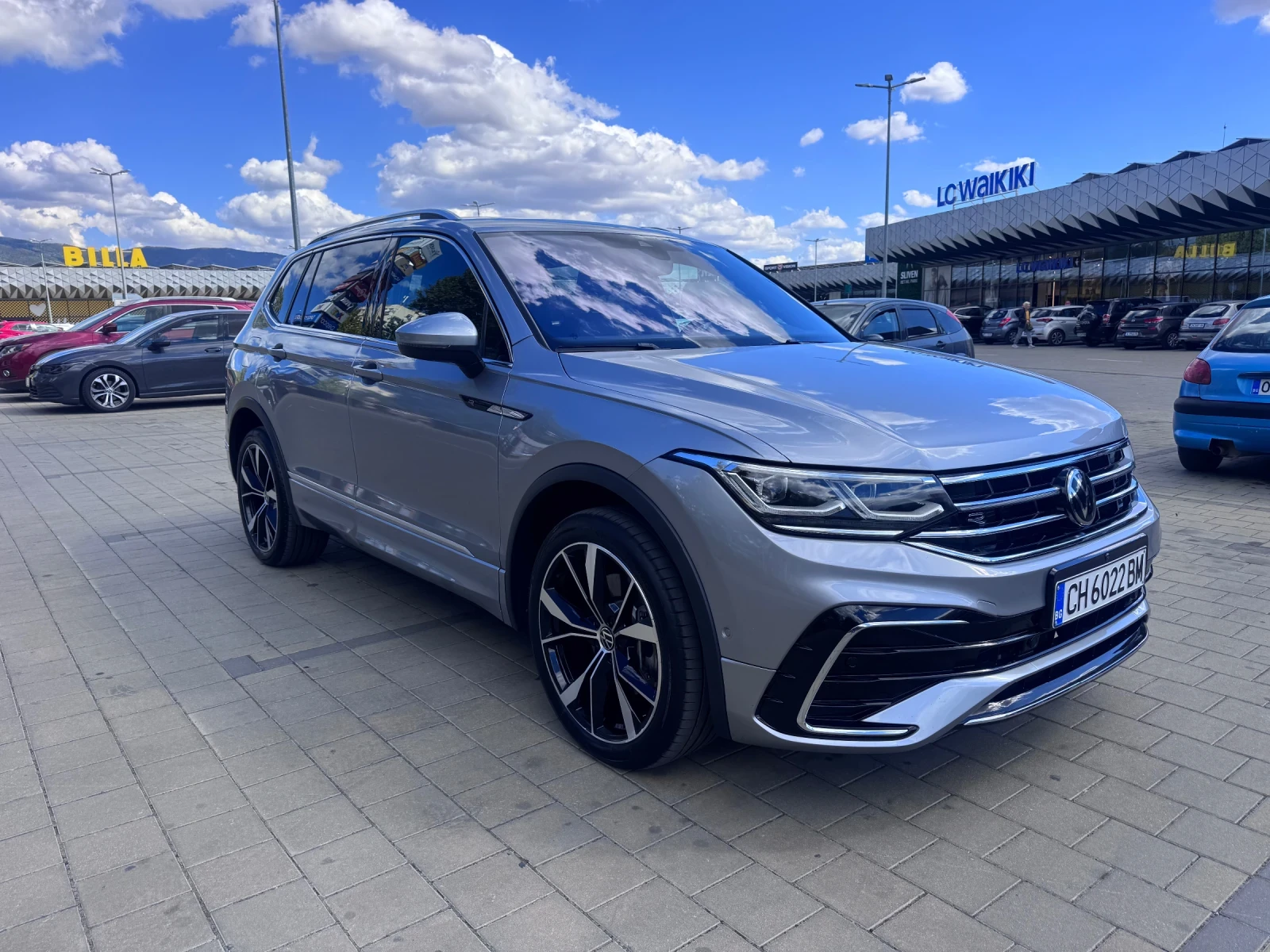VW Tiguan Allspace SEL, снимка 4 - Автомобили и джипове - 56211728