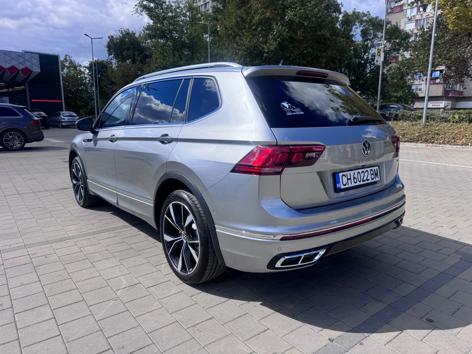 VW Tiguan Allspace SEL, снимка 6 - Автомобили и джипове - 56211728