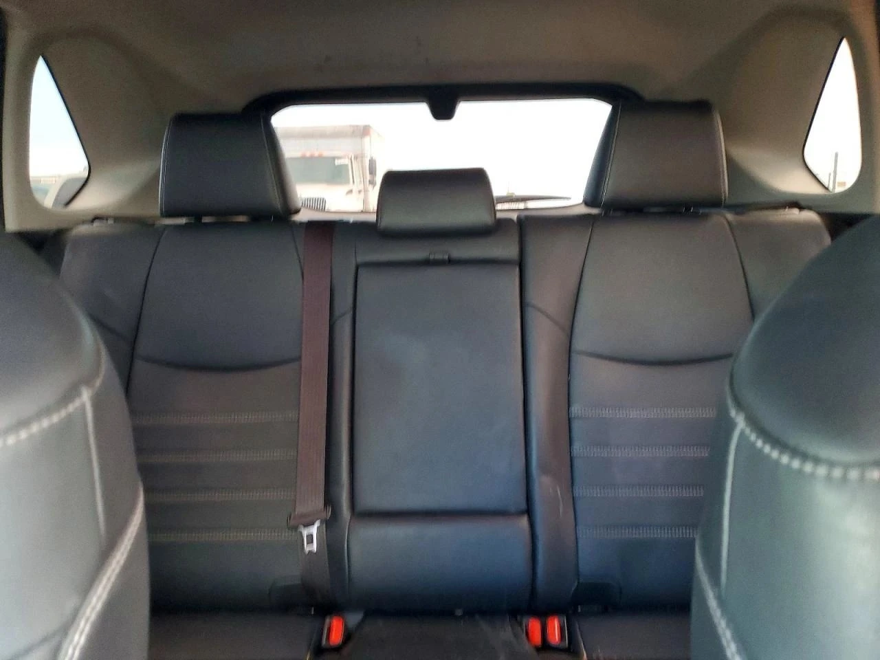 Toyota Rav4, снимка 10 - Автомобили и джипове - 56689912