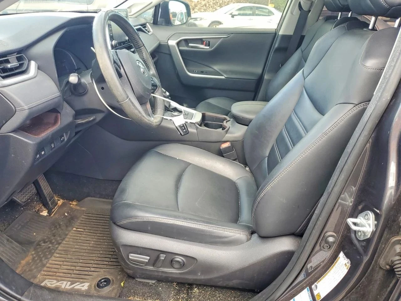 Toyota Rav4, снимка 7 - Автомобили и джипове - 56689912