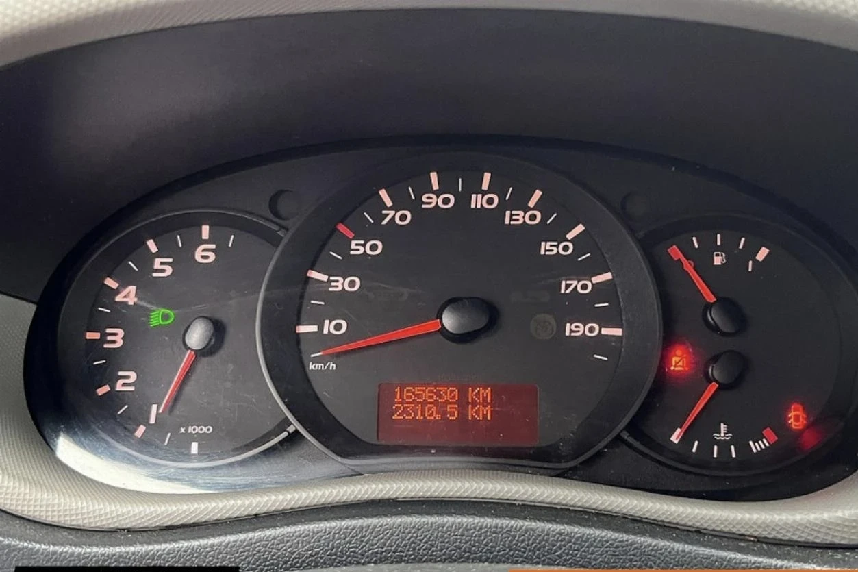Renault Master, снимка 5 - Бусове и автобуси - 54665393