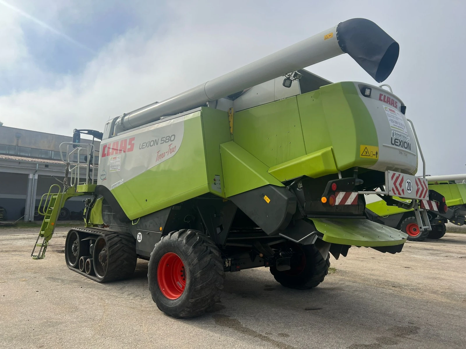 Комбайн Claas LEXION 580 TT 4X4 - изображение 3