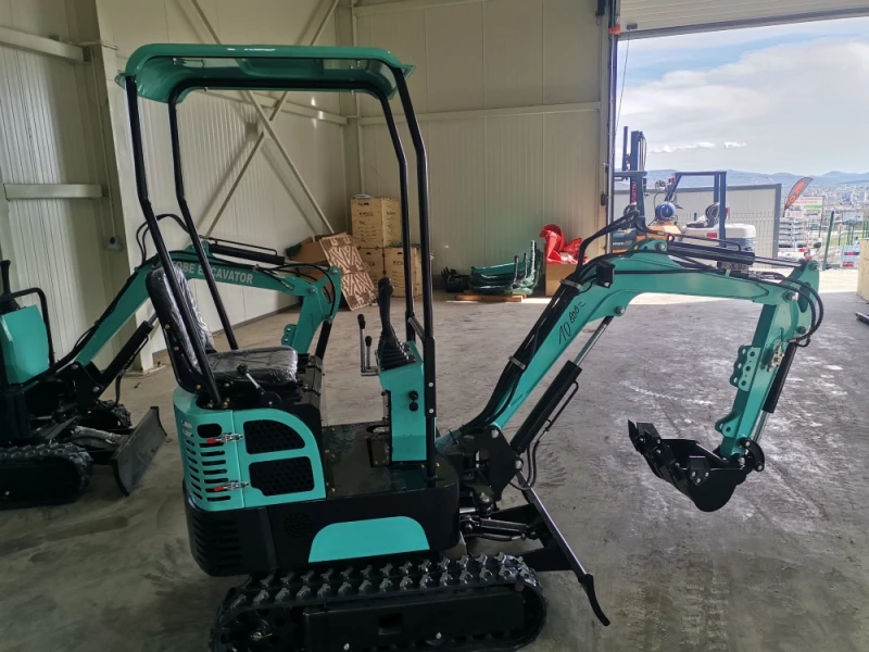 Багер Kobelco ЧИСТО НОВИ, снимка 9 - Индустриална техника - 48148874