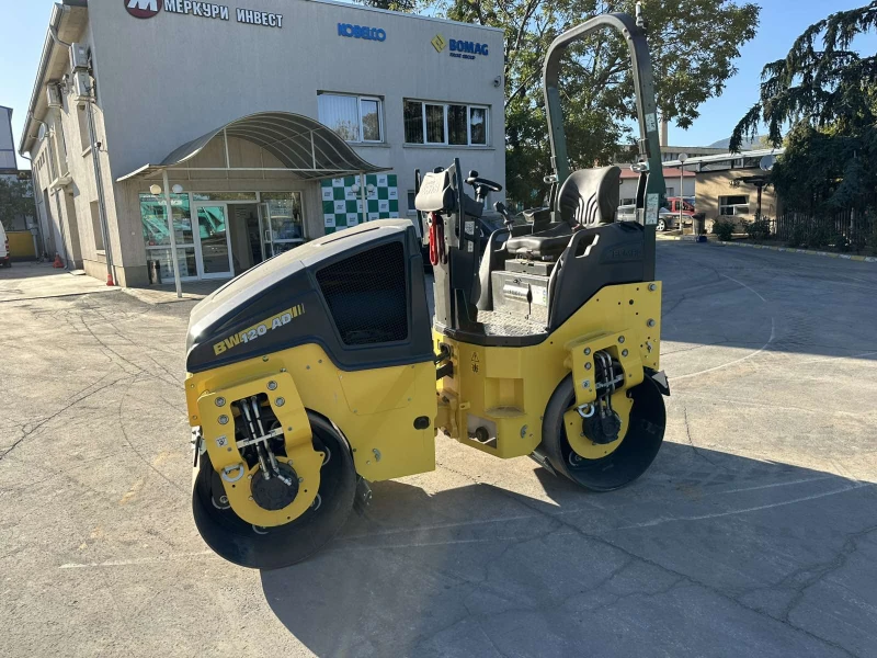 Валяк BOMAG BW120AD-5, снимка 3 - Индустриална техника - 51978773