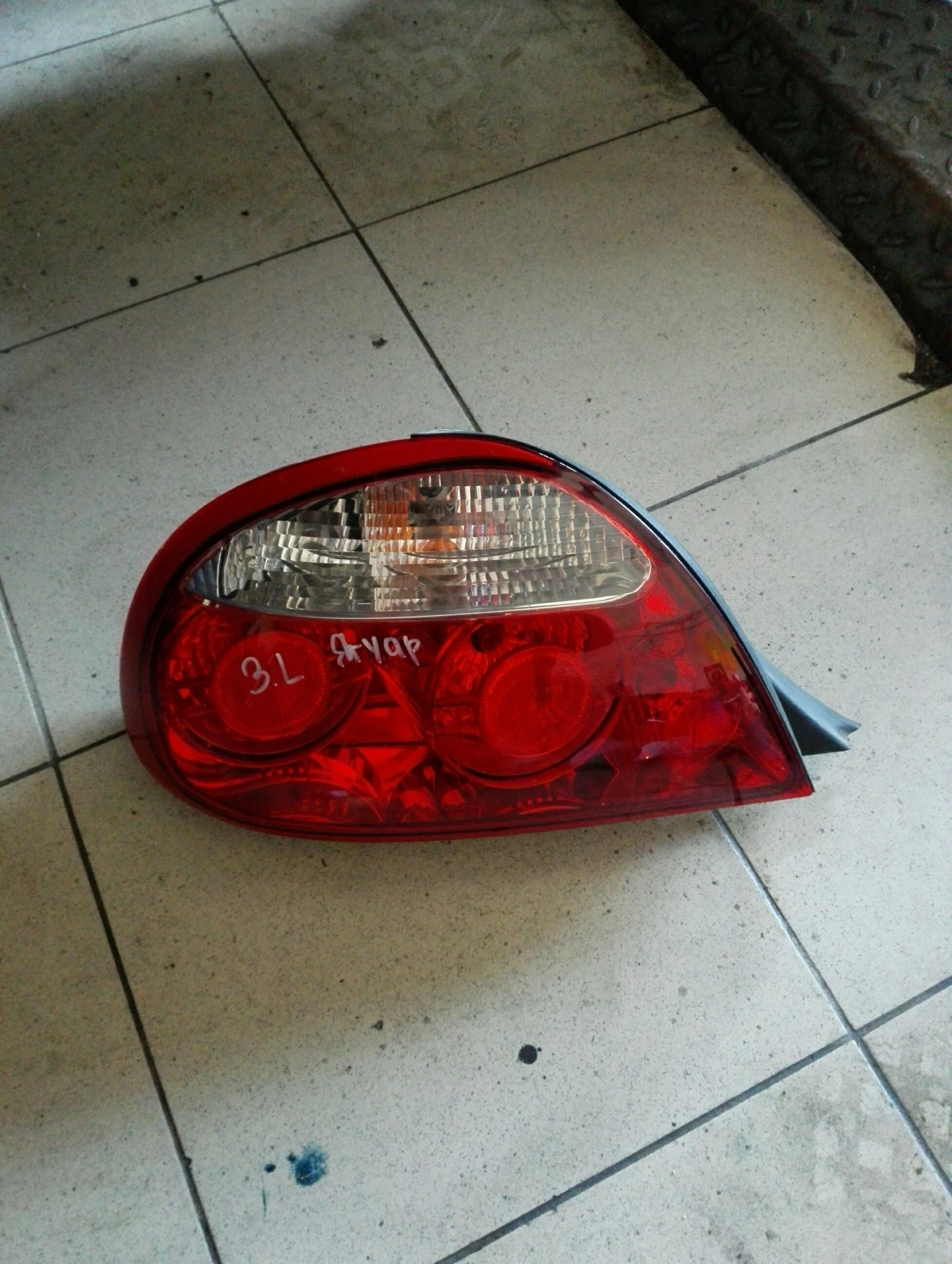 ���� ��� ����� � ���� | Mobile.bg � ����������� 1