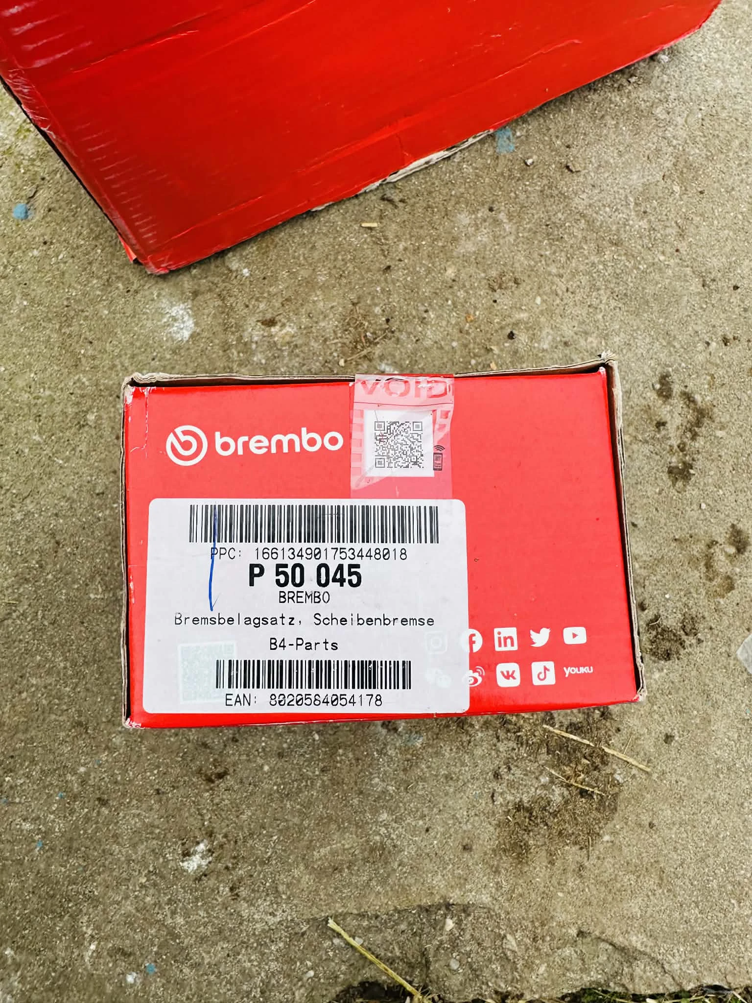  Brembo комплект накладки за предната ос за Mercedes W203, снимка 2 - Части - 53950164