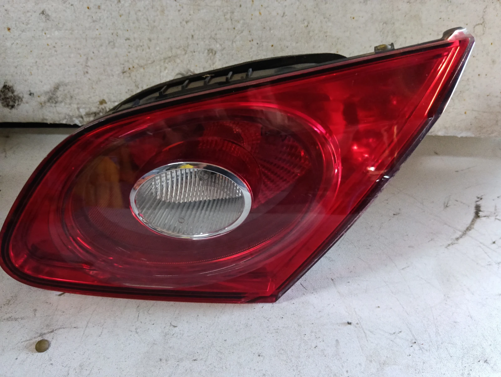 стоп десен вътрешен 3C8945094F VW Passat CC