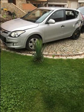 Hyundai I30 1.4 на части, снимка 3
