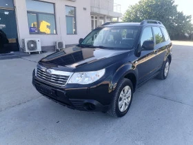 Subaru Forester Бензин 4х4 Автомат , снимка 2