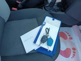 Dacia Sandero 1.2i ГАЗ, снимка 12