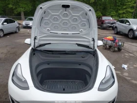 Tesla Model 3 * LONG RANGE* DUAL MOTOR* КОЖА* ПОДГРЕВ* ПАНОРАМА*, снимка 9