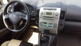 Toyota Corolla verso 2.2/2.0 D4D 3бр. - [4] 