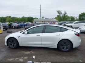 Tesla Model 3 * LONG RANGE* DUAL MOTOR* КОЖА* ПОДГРЕВ* ПАНОРАМА* - 15650 € / 30608.74 лв. - 28497627 13