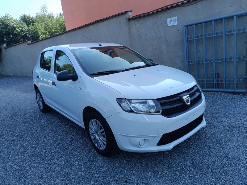 Dacia Sandero 1.2i ГАЗ, снимка 15 - Автомобили и джипове - 47747123