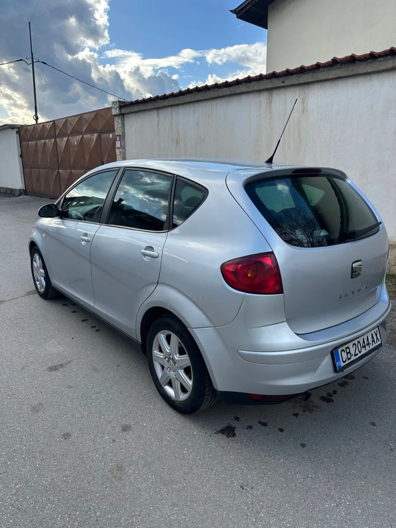 Seat Altea, снимка 2 - Автомобили и джипове - 47939194