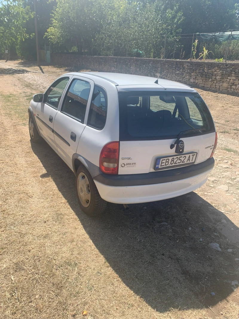 Opel Corsa, снимка 2 - Автомобили и джипове - 48062617