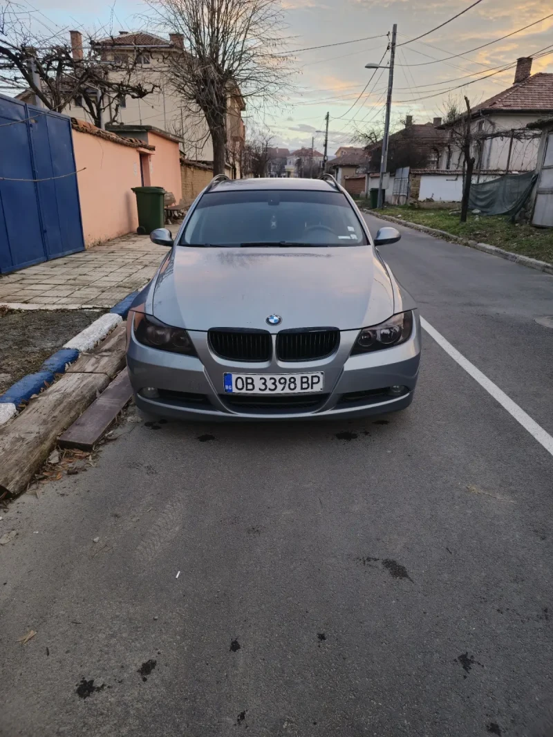 BMW 320, снимка 1 - Автомобили и джипове - 48632602