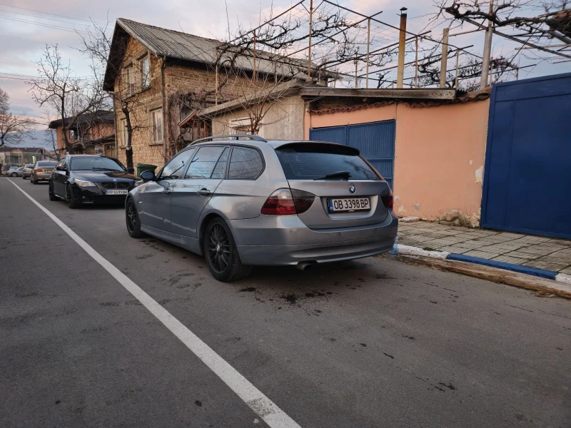 BMW 320, снимка 3 - Автомобили и джипове - 48632602