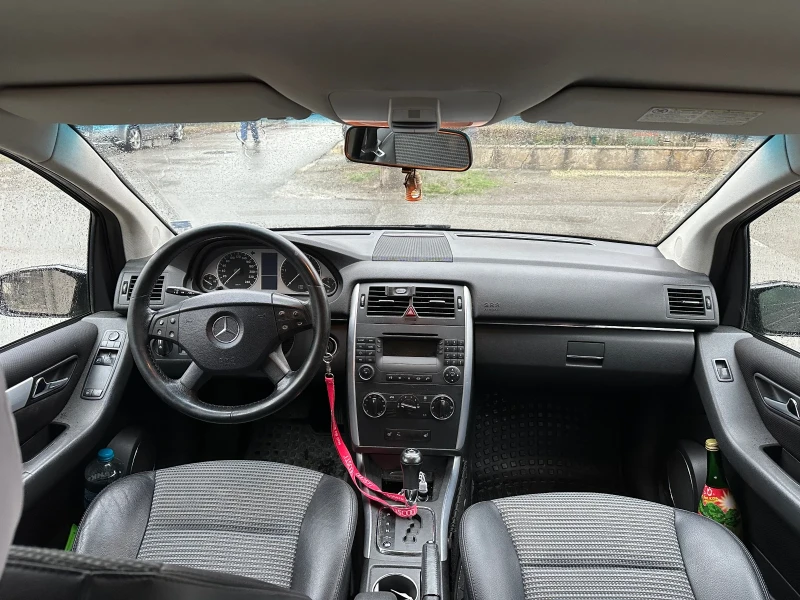 Mercedes-Benz B 200, снимка 6 - Автомобили и джипове - 48642571