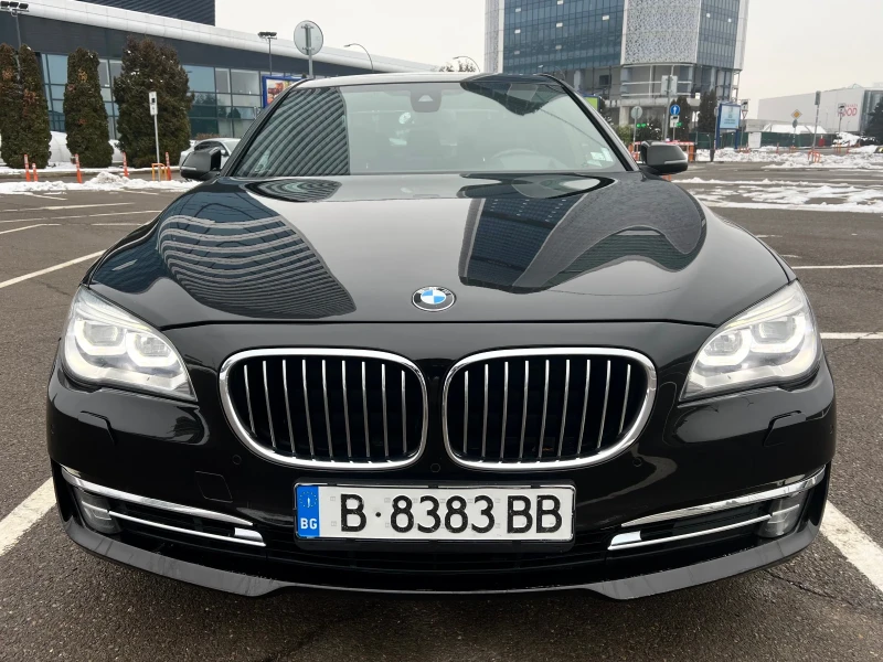 BMW 740, снимка 1 - Автомобили и джипове - 48731499