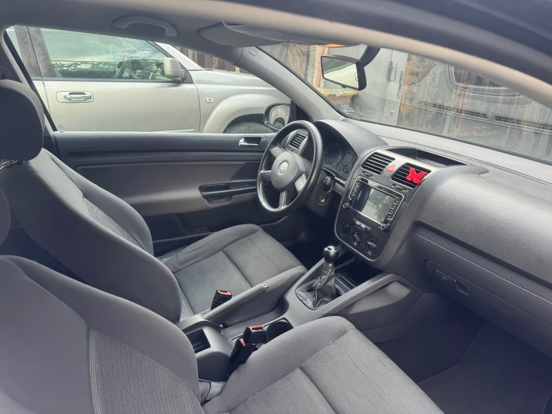 VW Golf, снимка 13 - Автомобили и джипове - 49437330