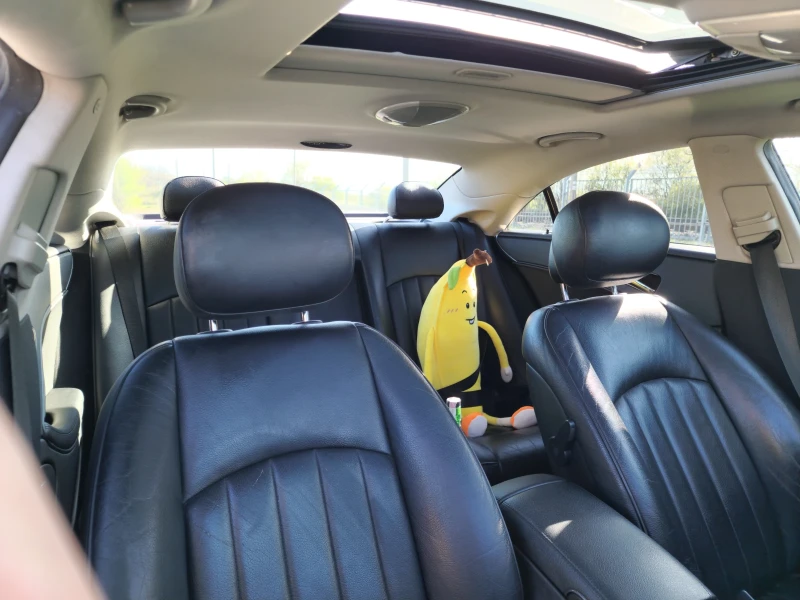 Mercedes-Benz CLS 350 CGI, снимка 13 - Автомобили и джипове - 52567973