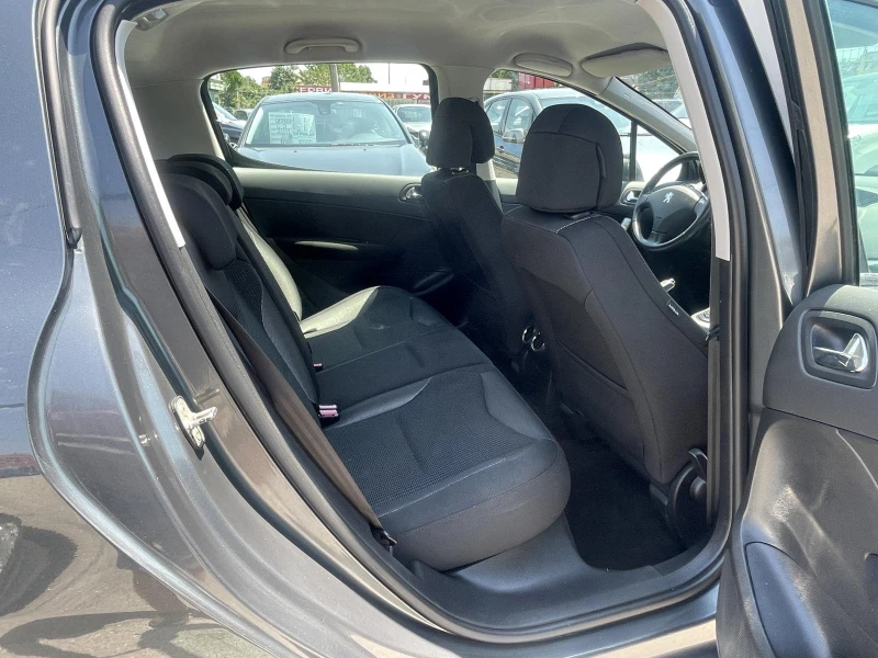 Peugeot 308 1.6HDI-АВТОМАТ.ЛИЗИНГ, снимка 13 - Автомобили и джипове - 50971415