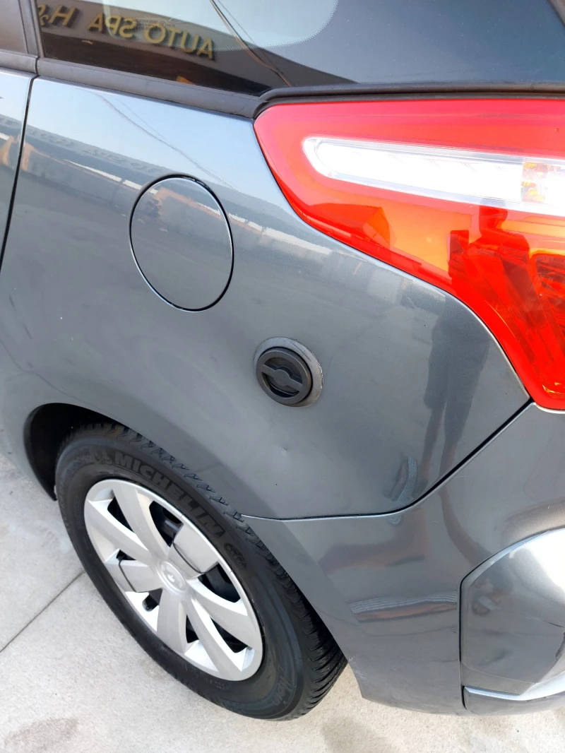Citroen C4 Picasso 2.0i 16V, снимка 7 - Автомобили и джипове - 51273213