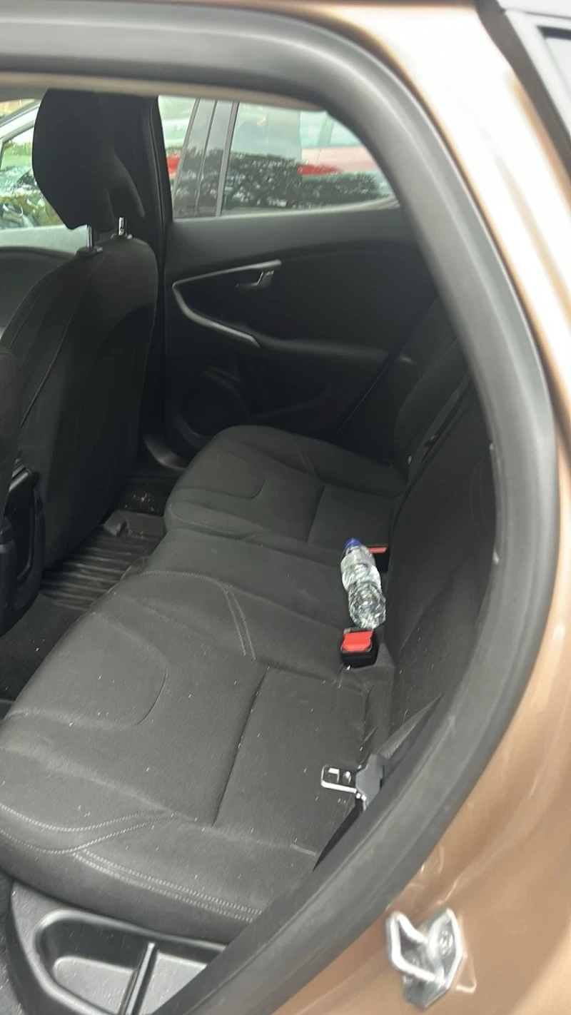 Volvo V40 Cross Country, снимка 4 - Автомобили и джипове - 52580169