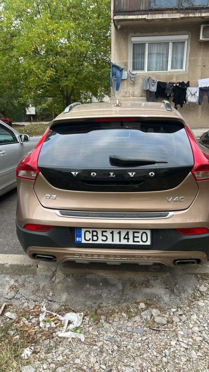 Volvo V40 Cross Country, снимка 3 - Автомобили и джипове - 52580169