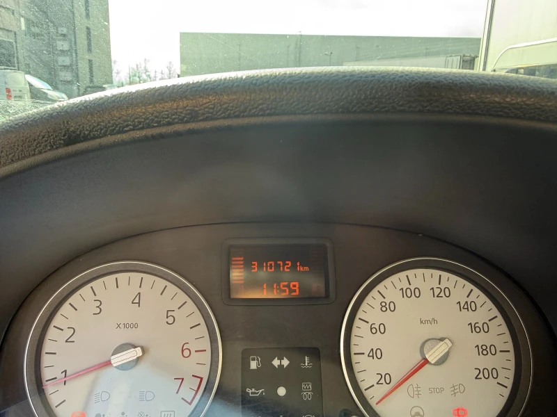 Dacia Sandero DACIA SANDERO 1.5 DCI КЛИМАТИК, снимка 7 - Автомобили и джипове - 52628108