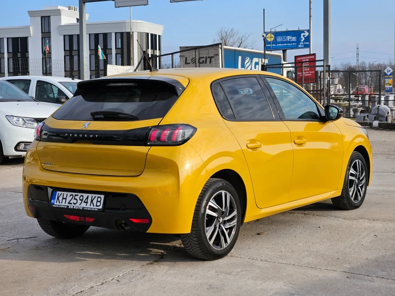 Peugeot 208, снимка 5 - Автомобили и джипове - 52876693