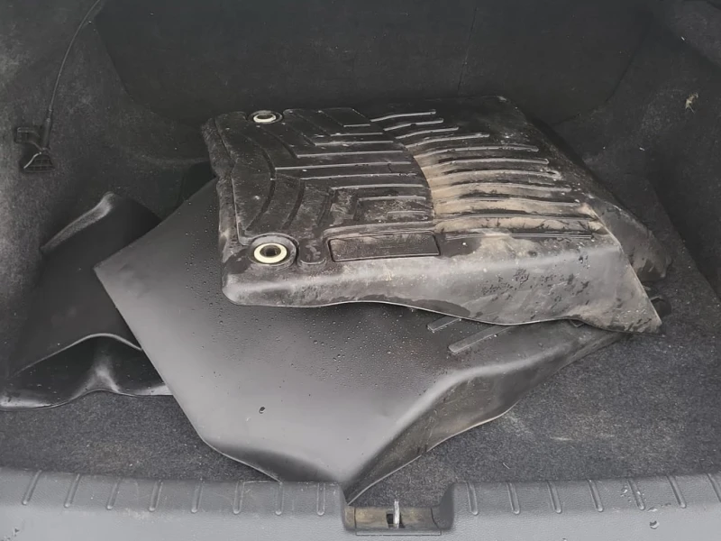 Honda Civic * SI * CARFAX * БЕЗ ПЪРВОНАЧАЛНА ВНОСКА, снимка 16 - Автомобили и джипове - 52928463