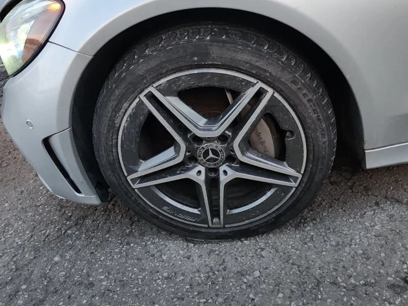 Mercedes-Benz C 300 * CARFAX * БЕЗ ПЪРВОНАЧАЛНА ВНОСКА, снимка 6 - Автомобили и джипове - 52999348