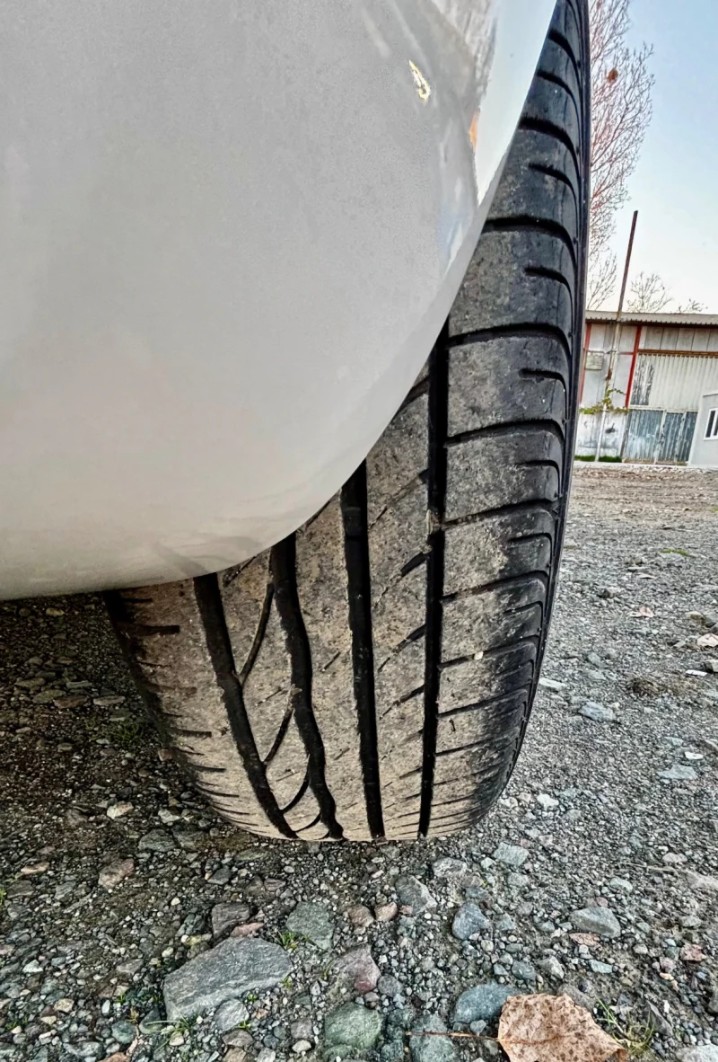 Nissan Note 1.2 / 98hp / Автоматична, снимка 6 - Автомобили и джипове - 53118653