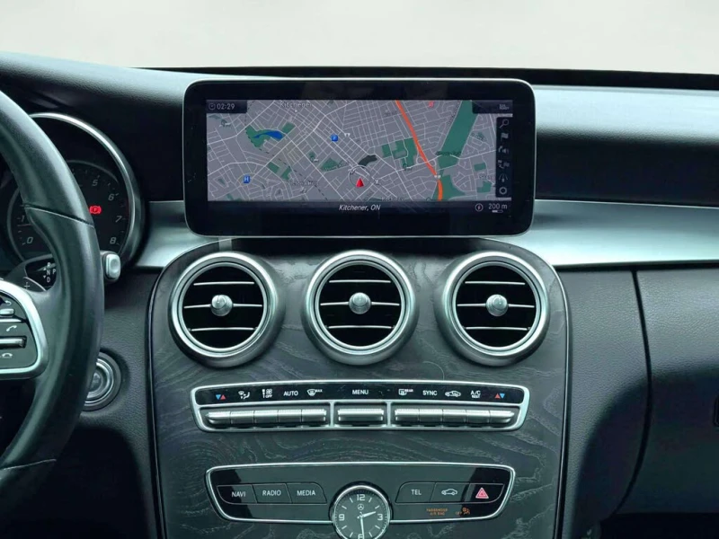 Mercedes-Benz C 300 4MATIC* АвтоКредит* (ЦЕНА ДО БГ), снимка 11 - Автомобили и джипове - 53151952