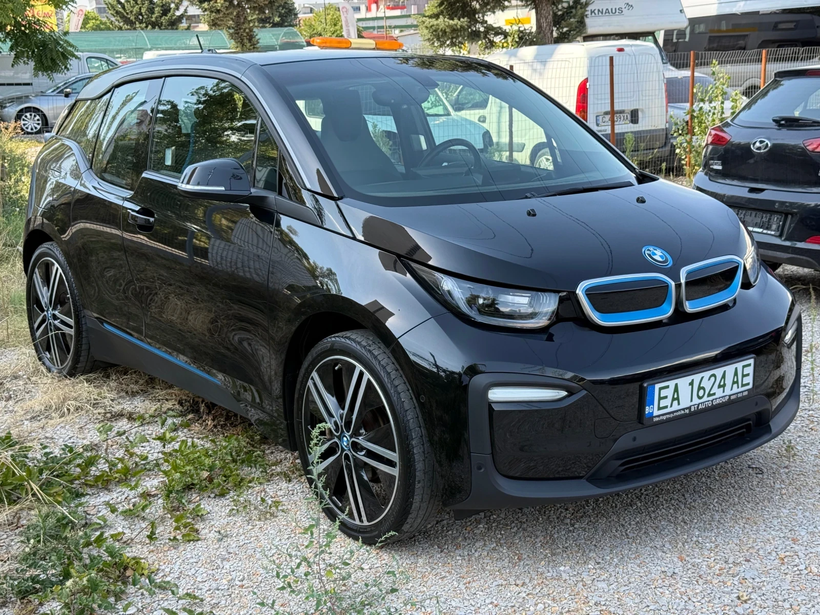 BMW i3 120AH/КАМЕРА/ТЕРМОПОМПА/ГАРАНЦИЯ/ГОЛЯМА НАВИГАЦИЯ, снимка 1