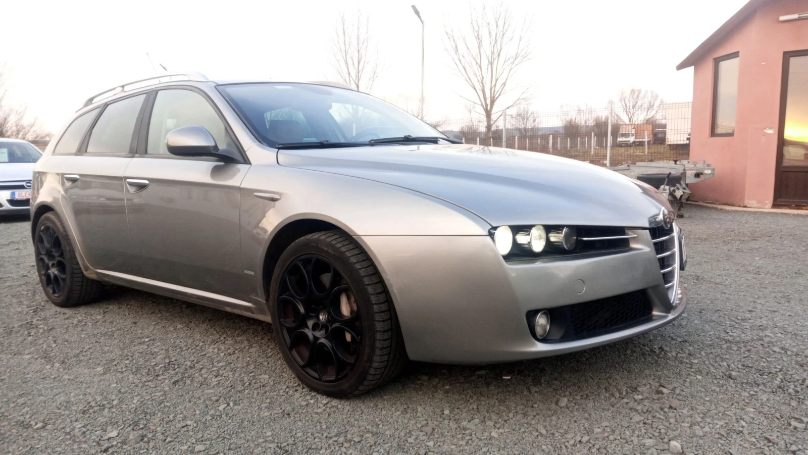 Alfa Romeo 159 sportwagon 2.4 JTDM - изображение 4