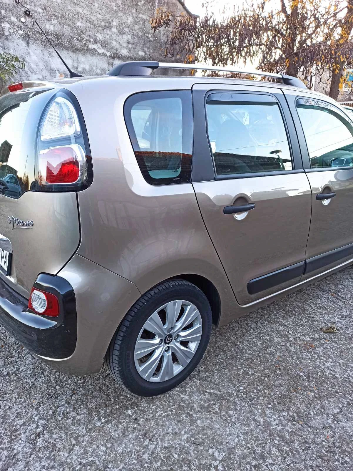 Citroen C3 Picasso  - изображение 3