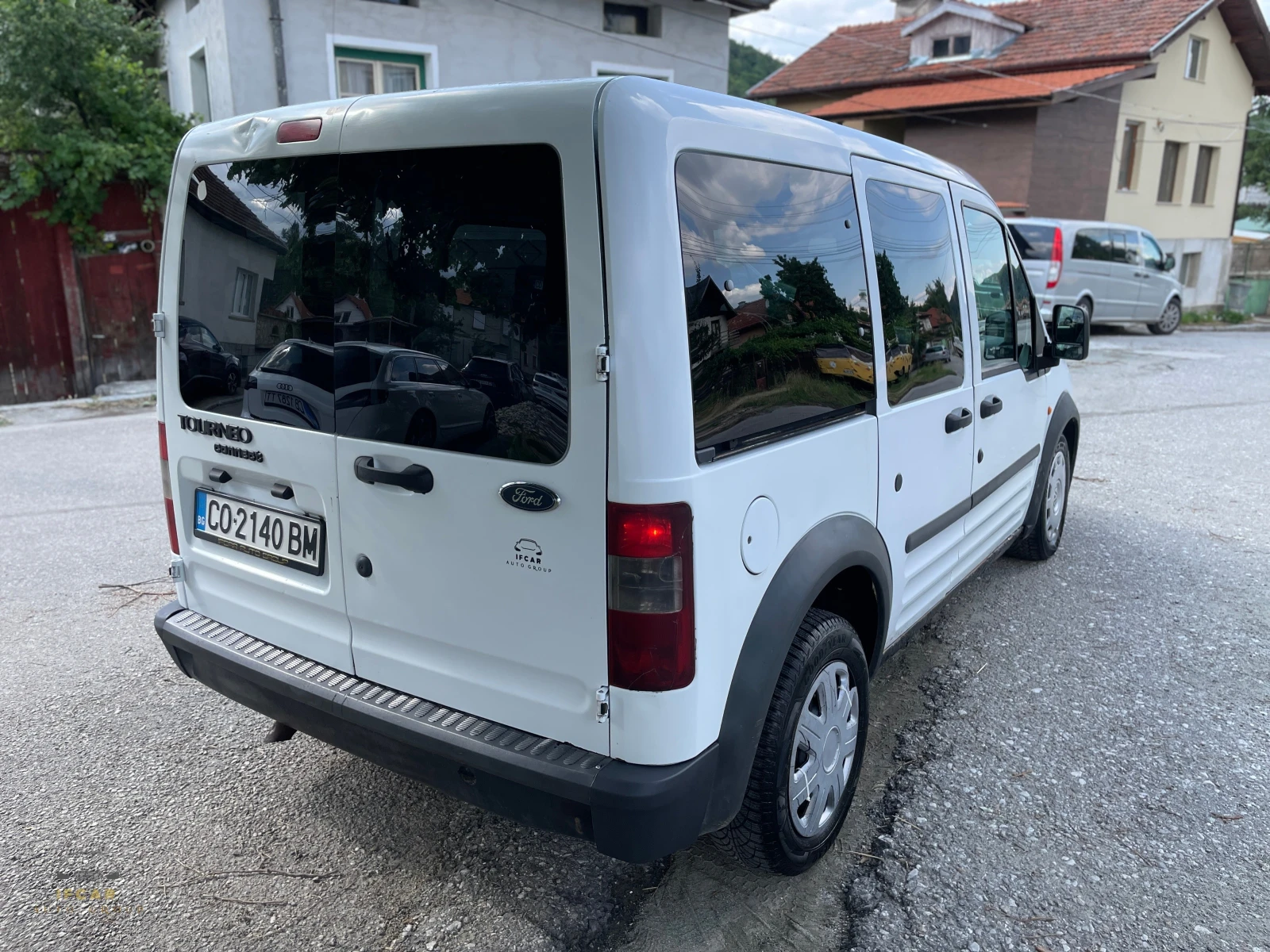 Ford Connect 1.8 TDCi* 4+ 1* Категория N1* Товаро-пътнически*  - изображение 5