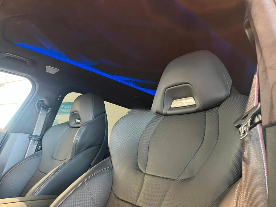 BMW XM 4.4 V8/PLUG-IN/CARBON/B&W/ICONIC GLOW/SHADOW LINE/ - изображение 8