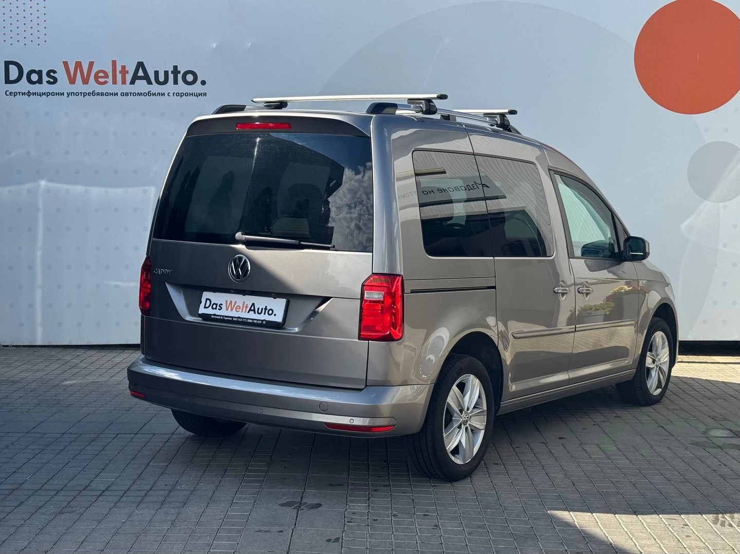 VW Caddy Comfortline TDI BMT 5 места - изображение 3
