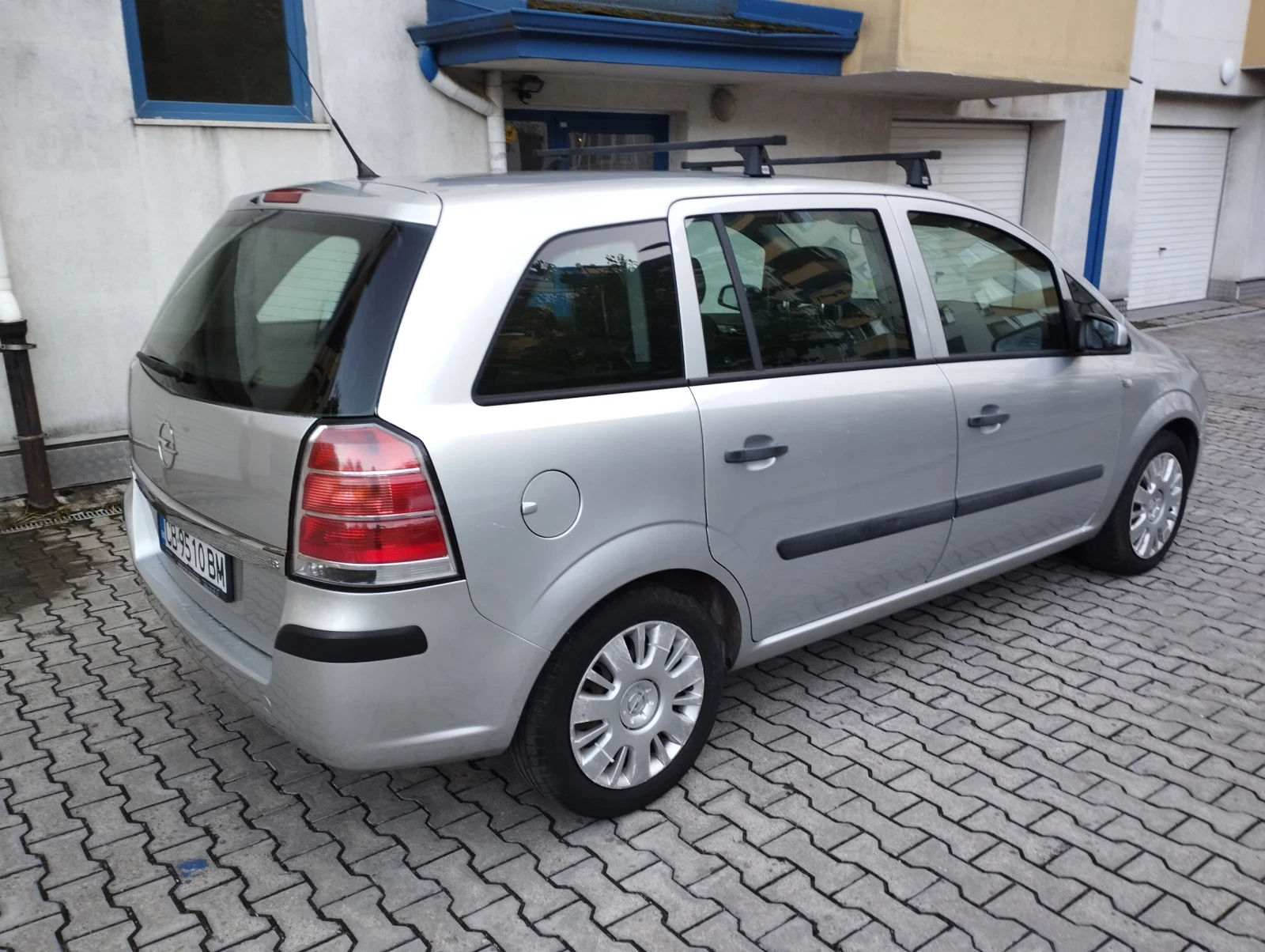 Opel Zafira  - изображение 4