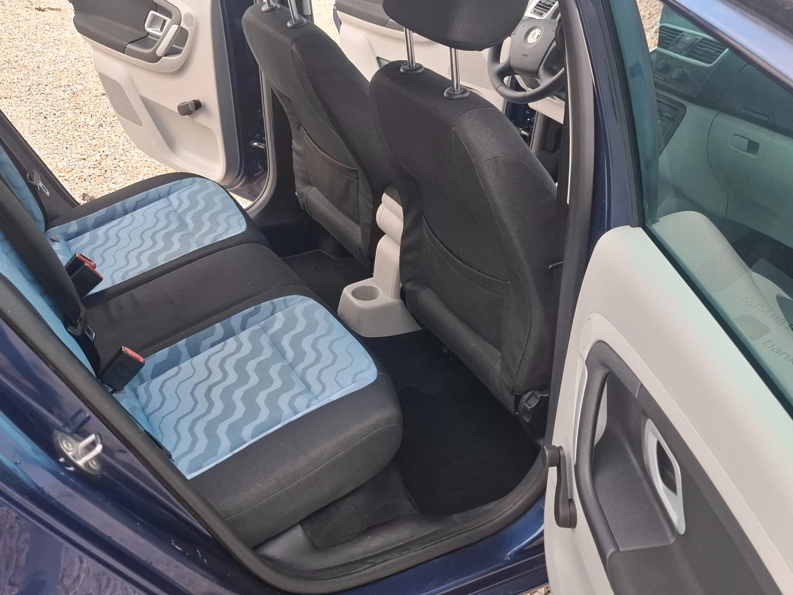 Skoda Fabia 1.4i/Климатик - изображение 10