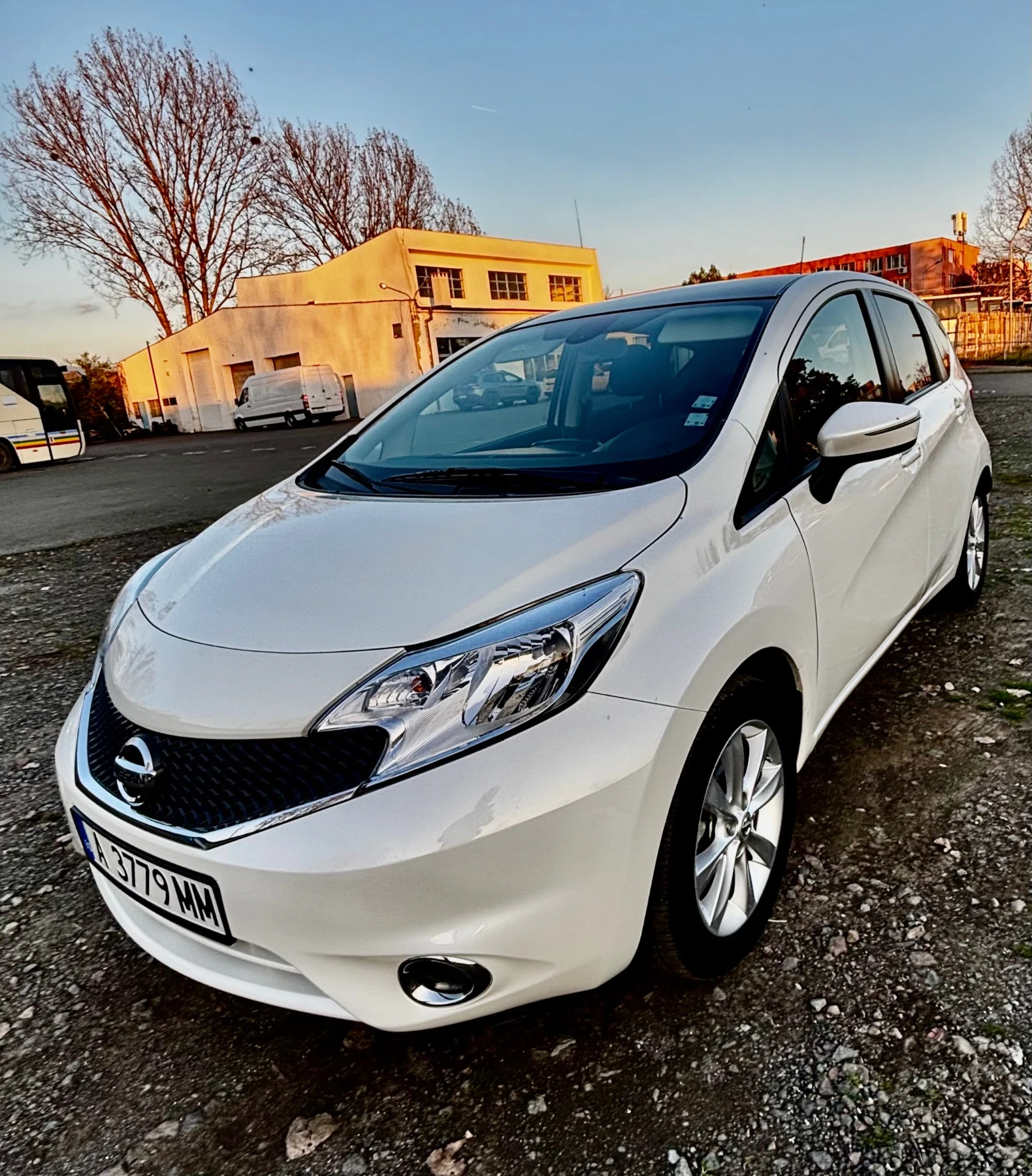 Nissan Note 1.2 / 98hp / ����������� | Mobile.bg � ����������� 1