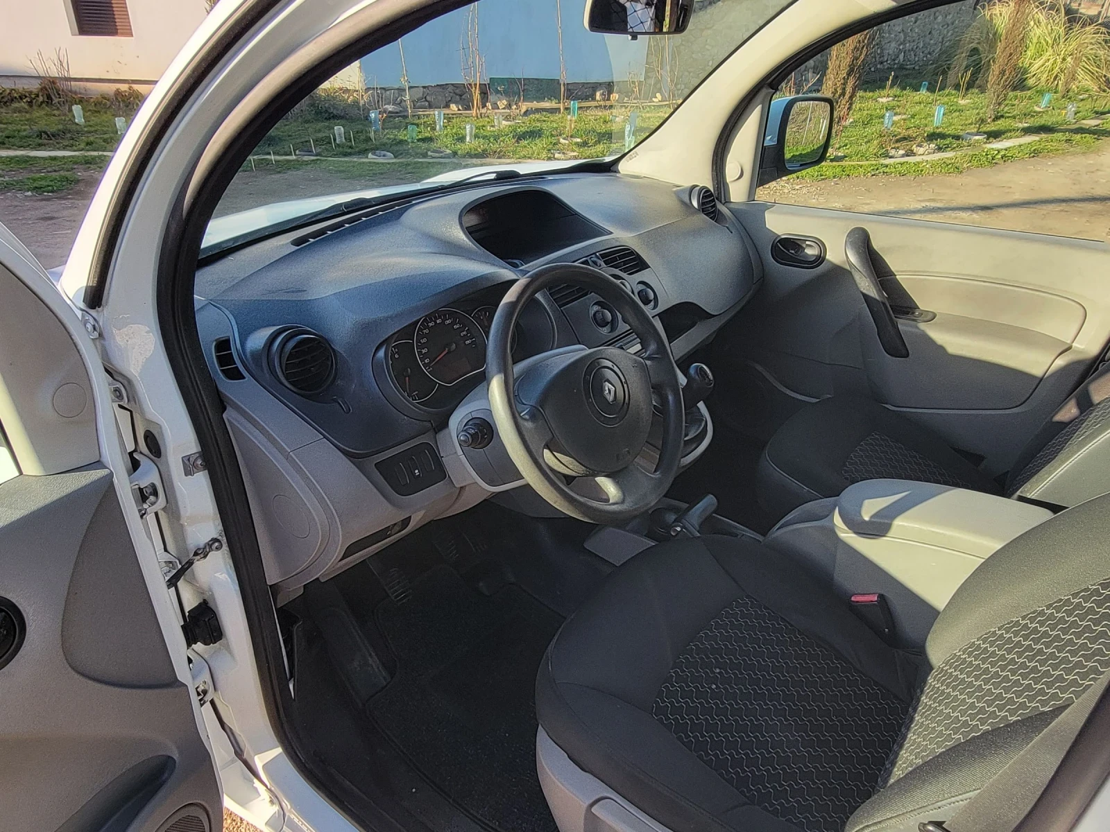 Renault Kangoo  - изображение 8